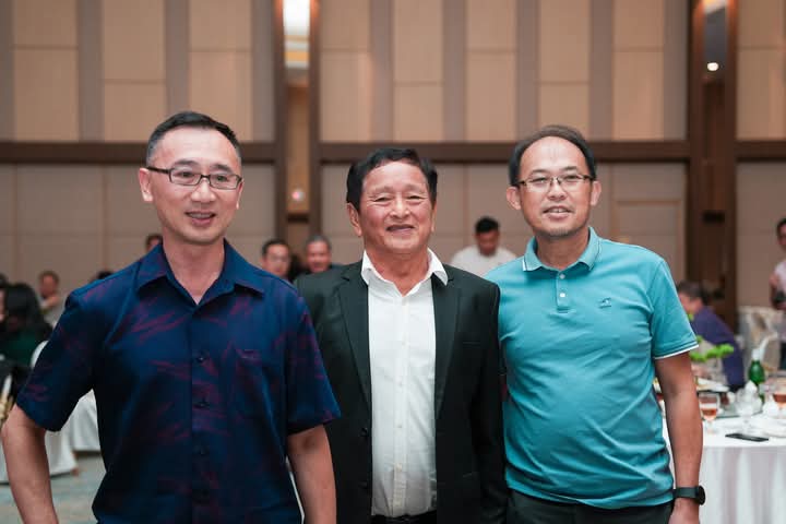Photo 13 from 30th Anniversary Dinner album